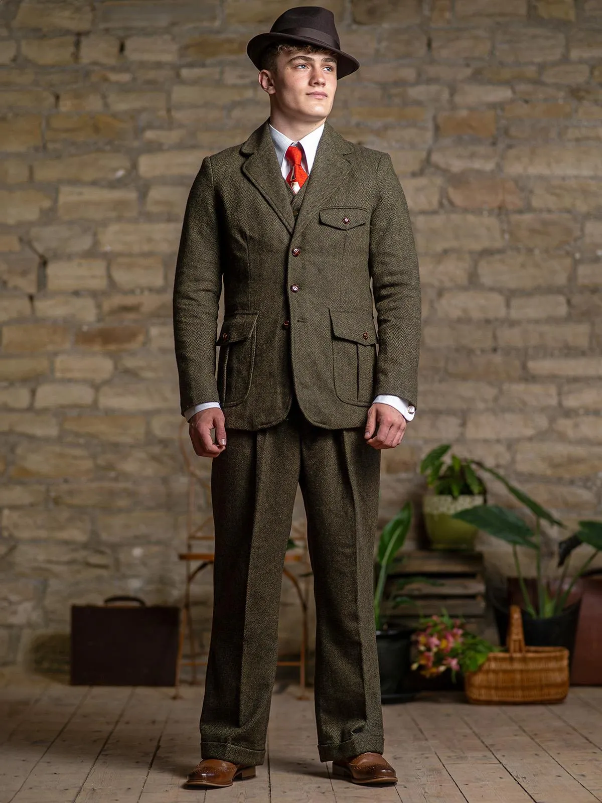 1940s Vintage Clubman Green Herringbone Wool Suit