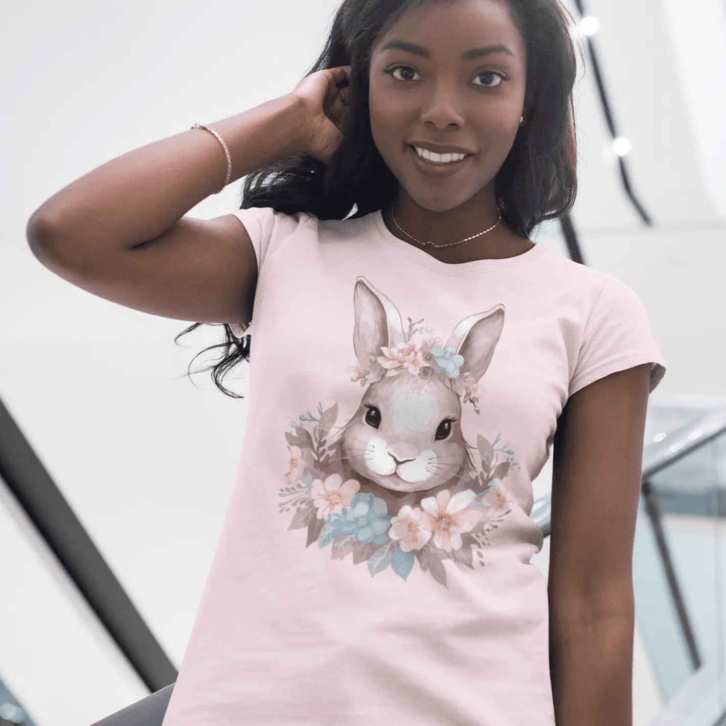 Damen T-Shirt mit Blumen Hase Motiv "Boho Bunny"