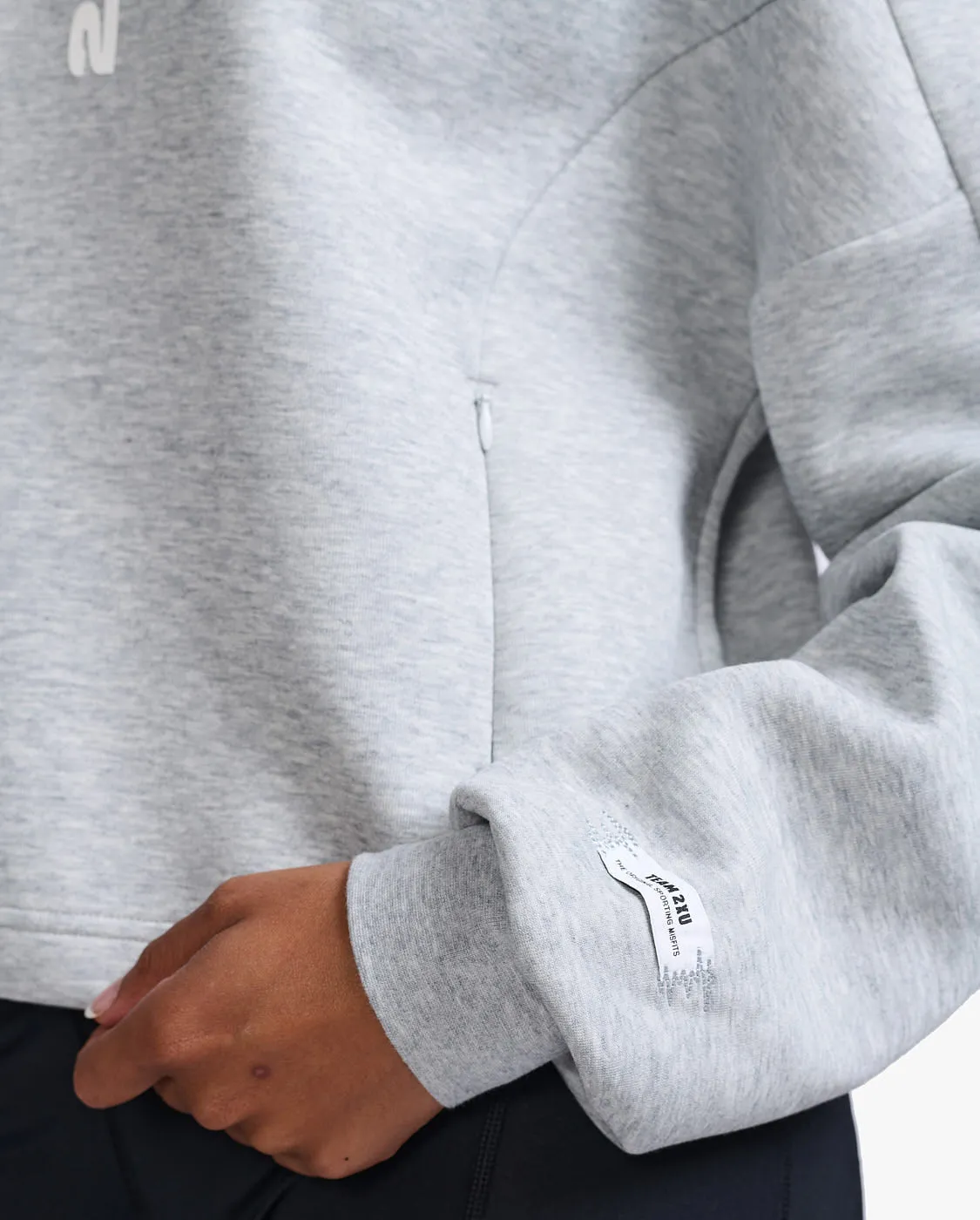 Form crop hoodie