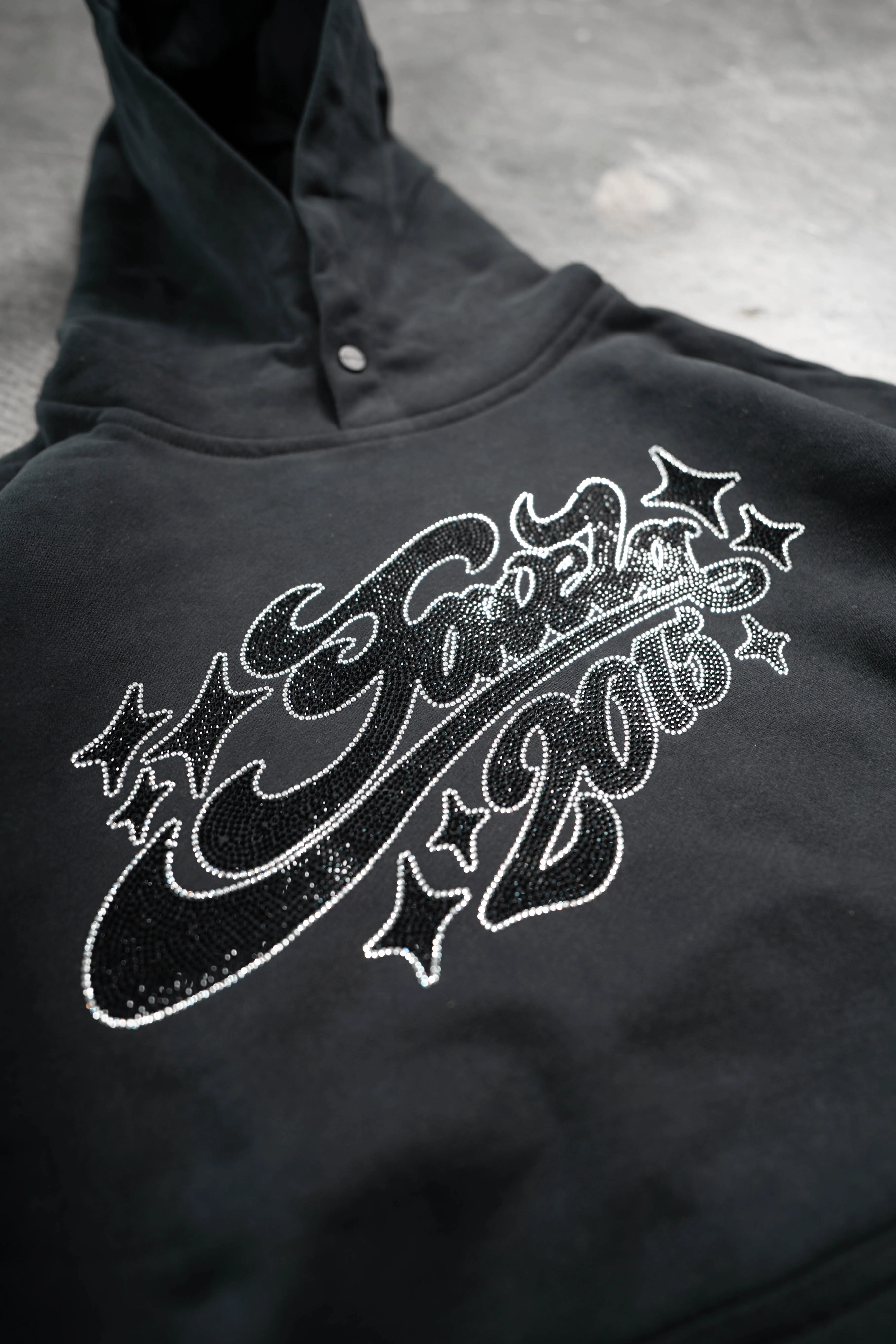 RHINESTONE 2015 BLACK SNAP BUTTON HOODIE