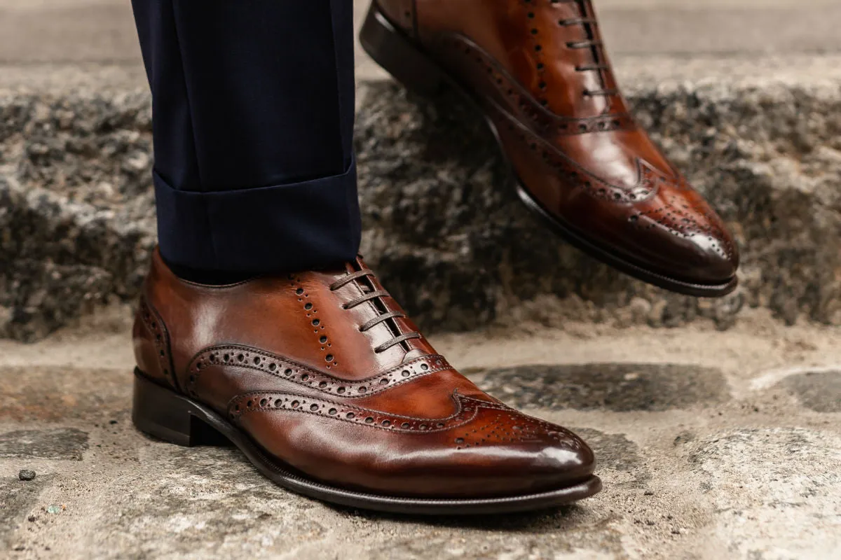 The West II Wingtip Oxford - Brown