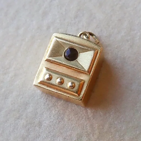 Vintage Television Stanhope Charm